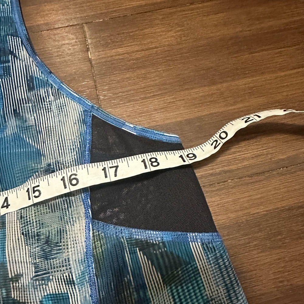 Lululemon Sculpt Tank II Sun Dazed Multi Blue / Super Dark
W1ACTS Size 12? - Picture 6 of 6